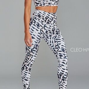 Cleo Harper Reign Leggings (Luna Print)